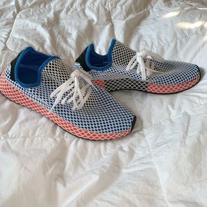 Adidas Deerupt Runner Shoes